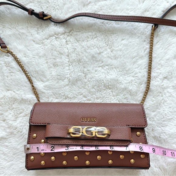 NEW!!! Guess crossbody handbag Fall 2024 - Picture 6 of 8